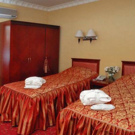 Royal Hotels And Spa Resorts Promenad ตรุสคาเวตส์ ภายนอก รูปภาพ
