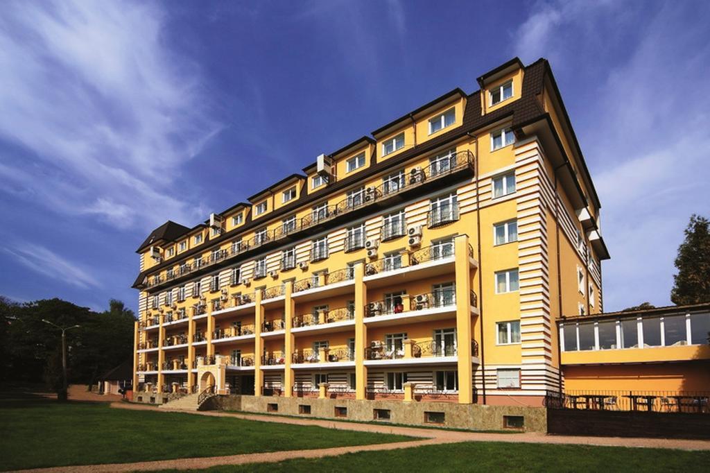 Royal Hotels And Spa Resorts Promenad ตรุสคาเวตส์ ภายนอก รูปภาพ