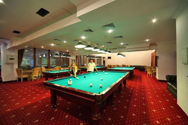 Royal Hotels And Spa Resorts Promenad ตรุสคาเวตส์ ภายนอก รูปภาพ